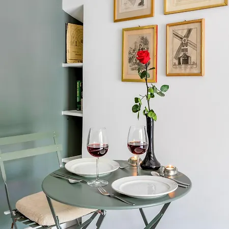 L'oree , Romantique Pour Couples, Nature, Randonnee, Jura Alsacien , Sundgau, Proche Salles De Mariages, Route De La Carpe Frite, Route Des Vins D'alsace, Acces Facilite Pour Chaises Roulantes, Parking Gratuit, Borne De Recharge Vehicule Elect