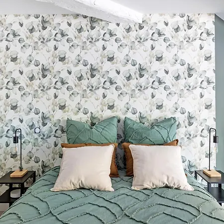 L'oree , Romantique Pour Couples, Nature, Randonnee, Jura Alsacien , Sundgau, Proche Salles De Mariages, Route De La Carpe Frite, Route Des Vins D'alsace, Acces Facilite Pour Chaises Roulantes, Parking Gratuit, Borne De Recharge Vehicule Elect *