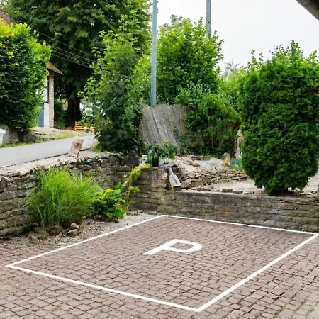 Διαμέρισμα L'oree , Romantique Pour Couples, Nature, Randonnee, Jura Alsacien , Sundgau, Proche Salles De Mariages, Route De La Carpe Frite, Route Des Vins D'alsace, Acces Facilite Pour Chaises Roulantes, Parking Gratuit, Borne De Recharge Vehicule Elect *
